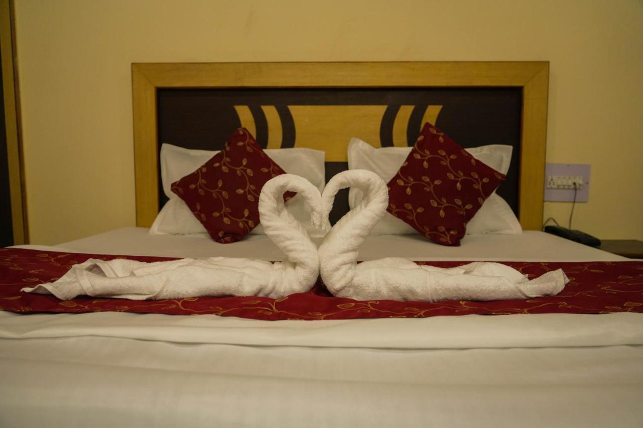Hotel Grass Land Манали Экстерьер фото